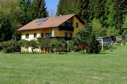 Unser Haus im Sommer